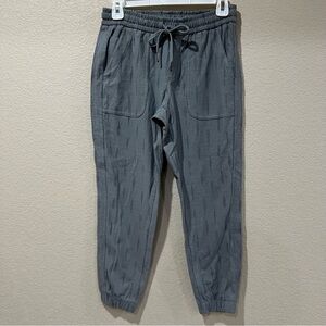 Athleta Farallon Printed Jogger Pants Women’s Size 2P Gray S/657547 $89 Active,